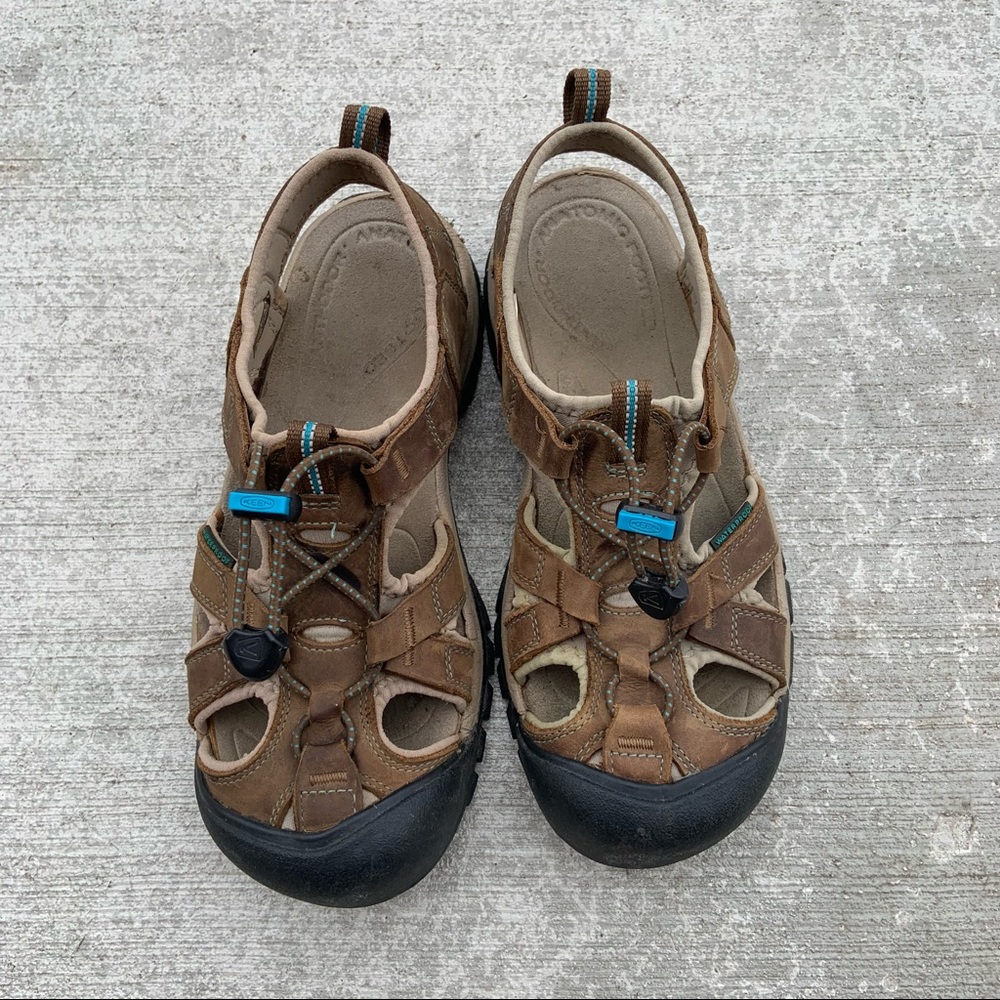 Keen Women’s Used Venice Sandals W8